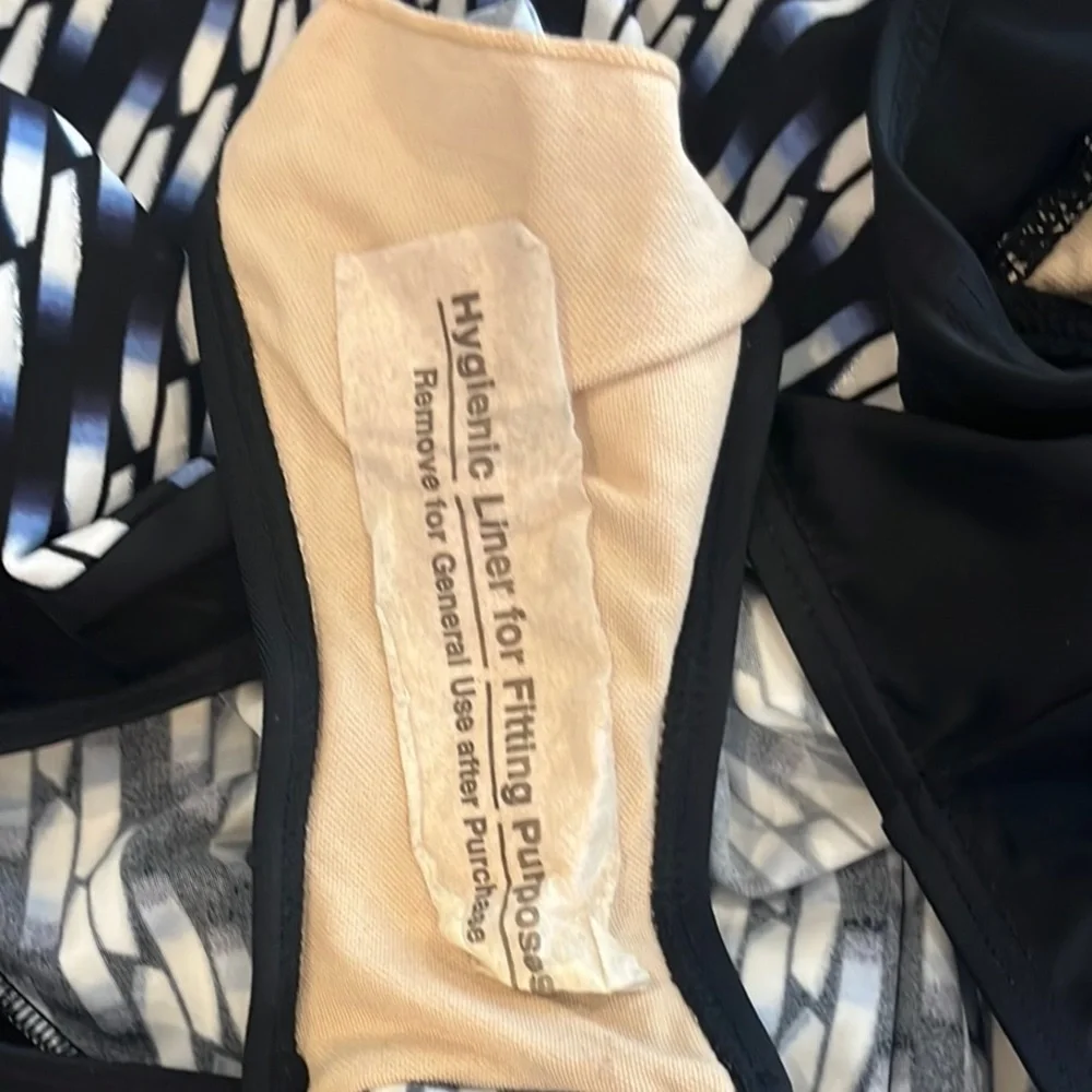 Sportrax 2X New Navy & White One Piece Geometric Pattern Swimsuit